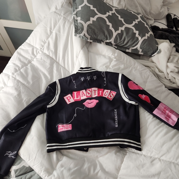 Light weight jacket - Picture 2 of 2